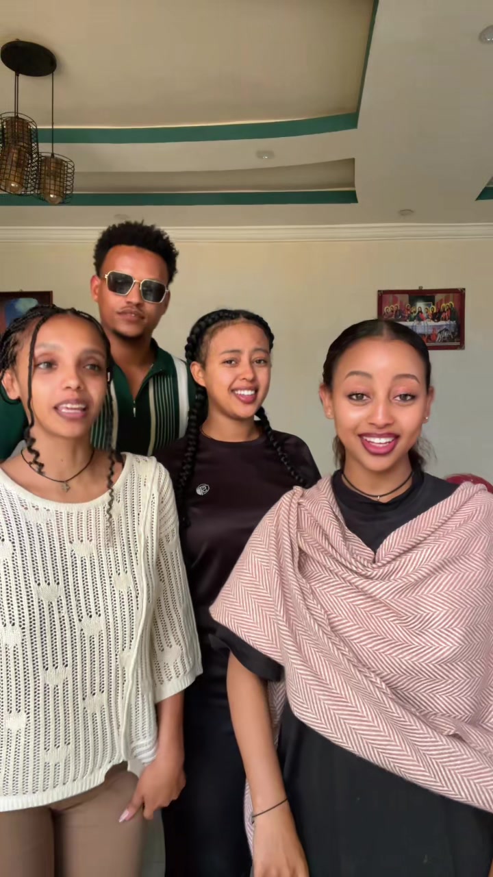 @sari (ኑኑ)