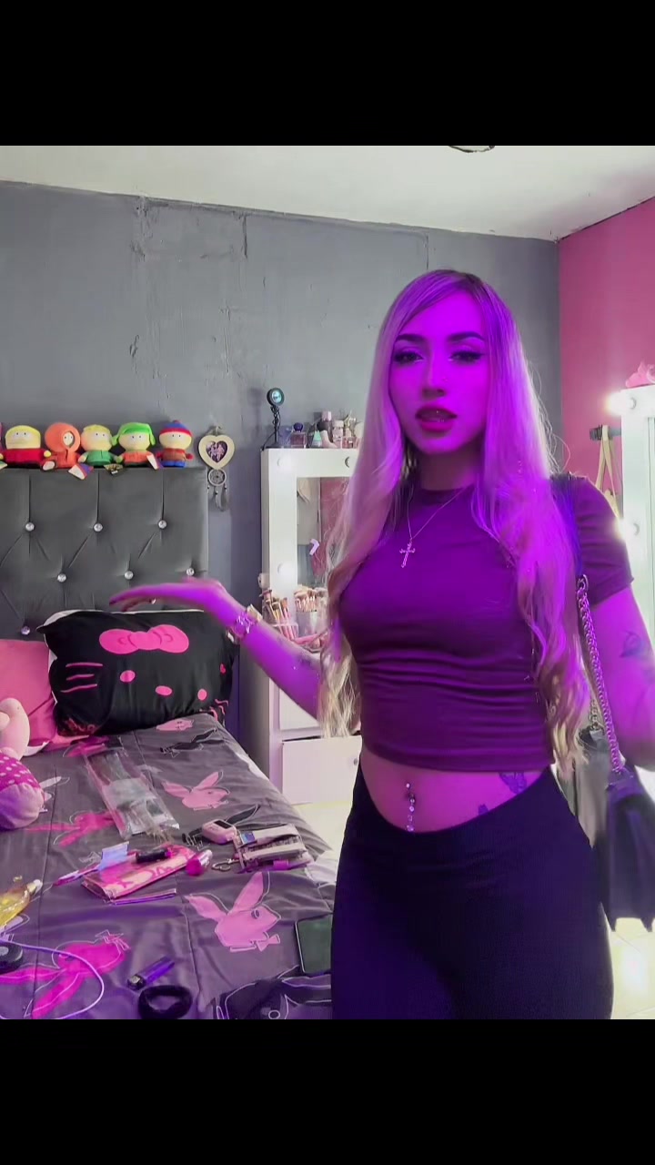 @Sarahiiii$