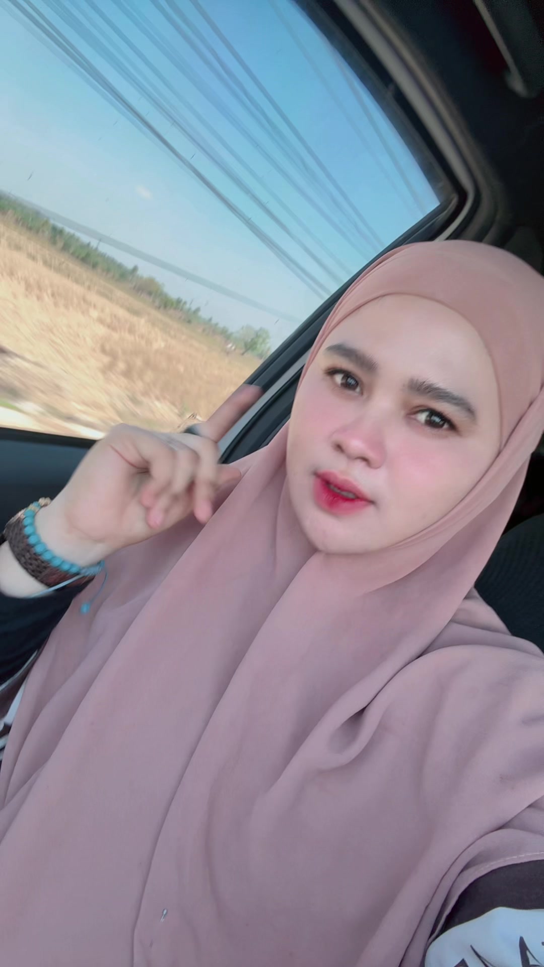 @zhulfa make up