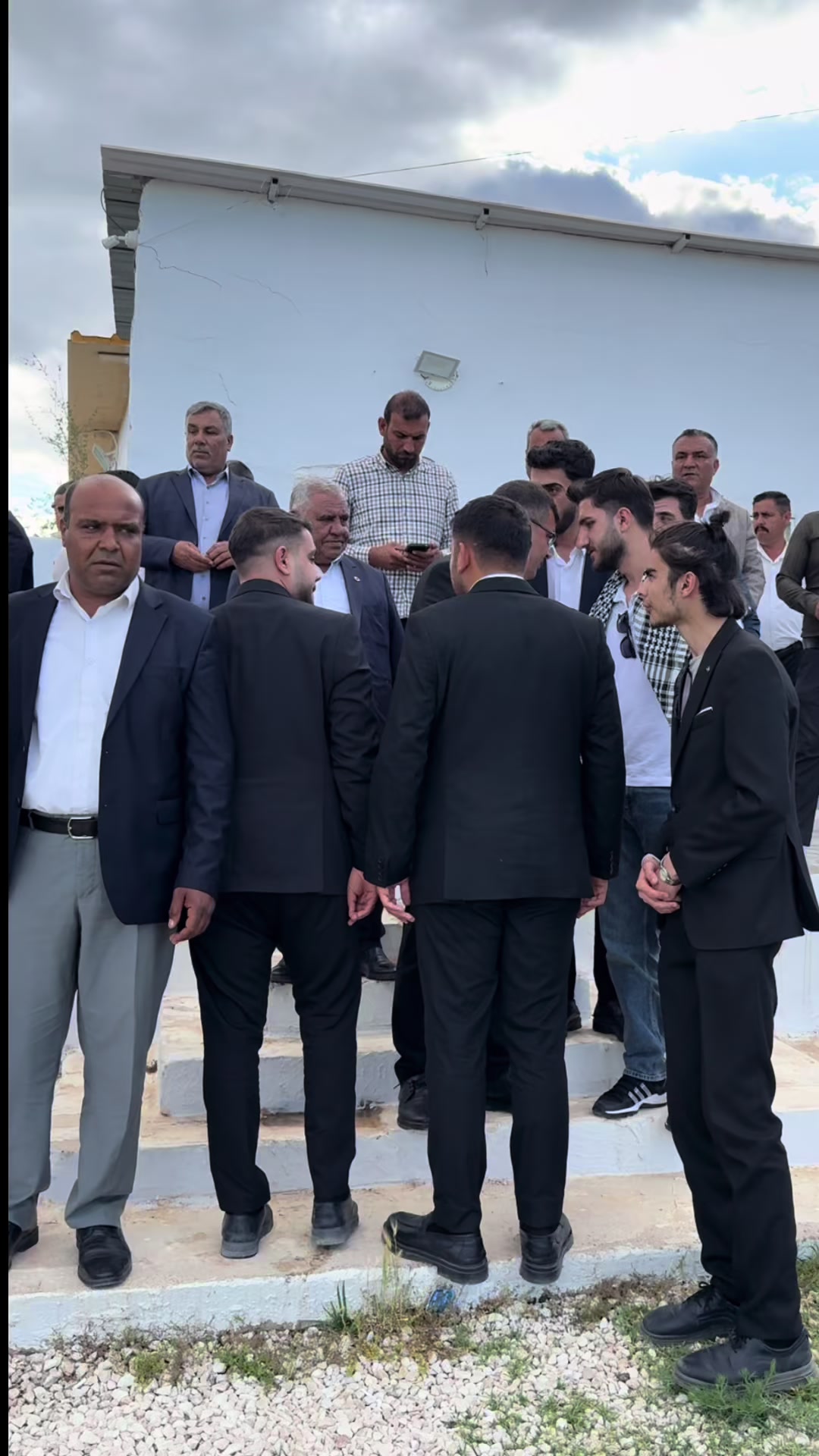 @baskanhamitozyavuz