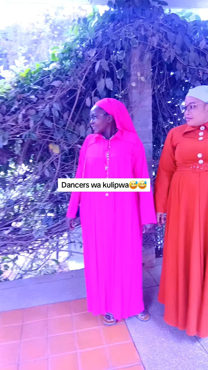 @Qùeendom