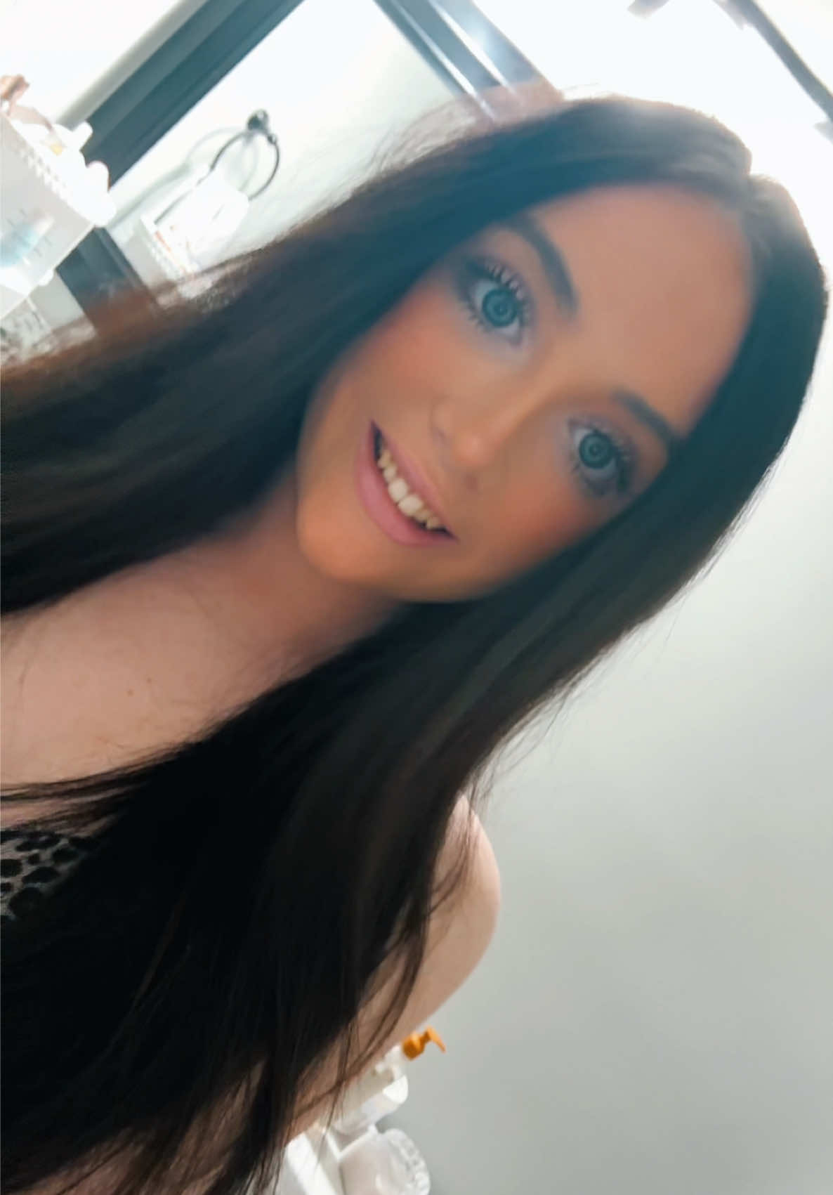 @𝐄𝐑𝐈𝐍 🪶