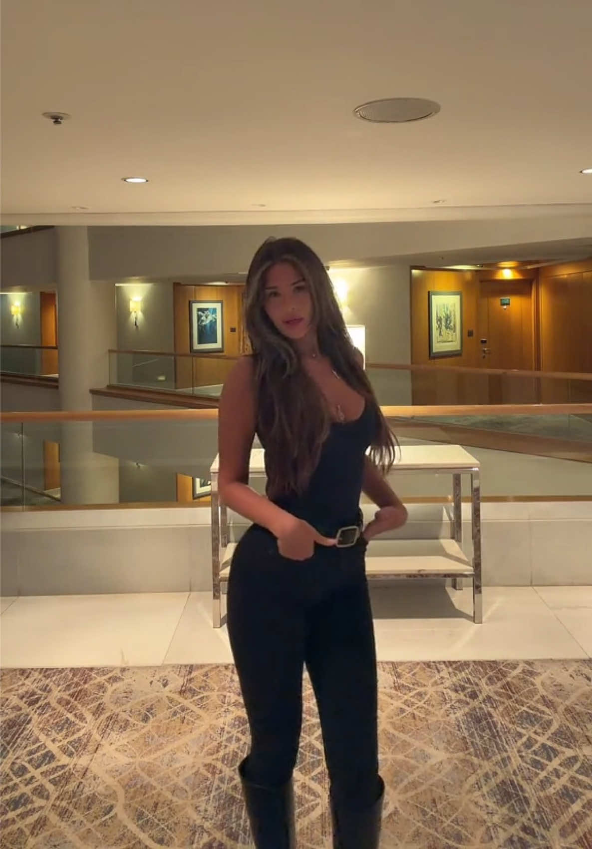 @שלי סרבריאניקוב 🍒