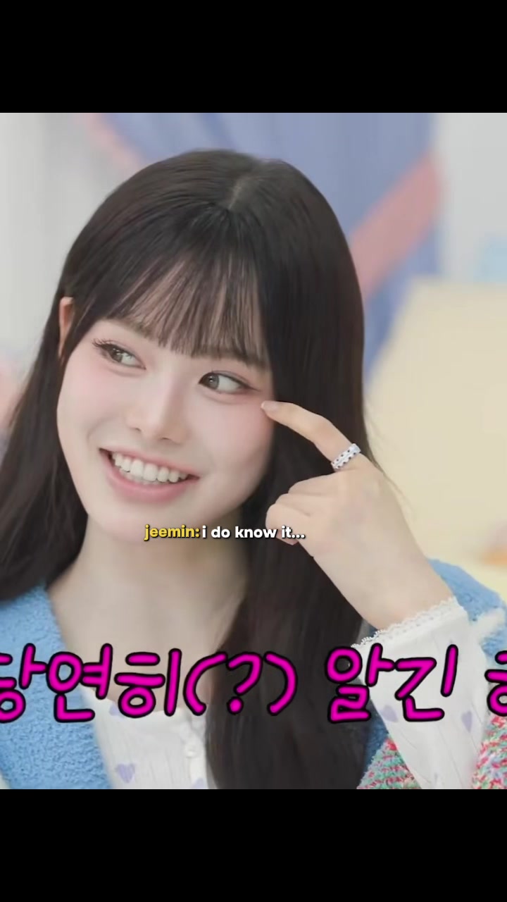 @Jeenaᵕ̈