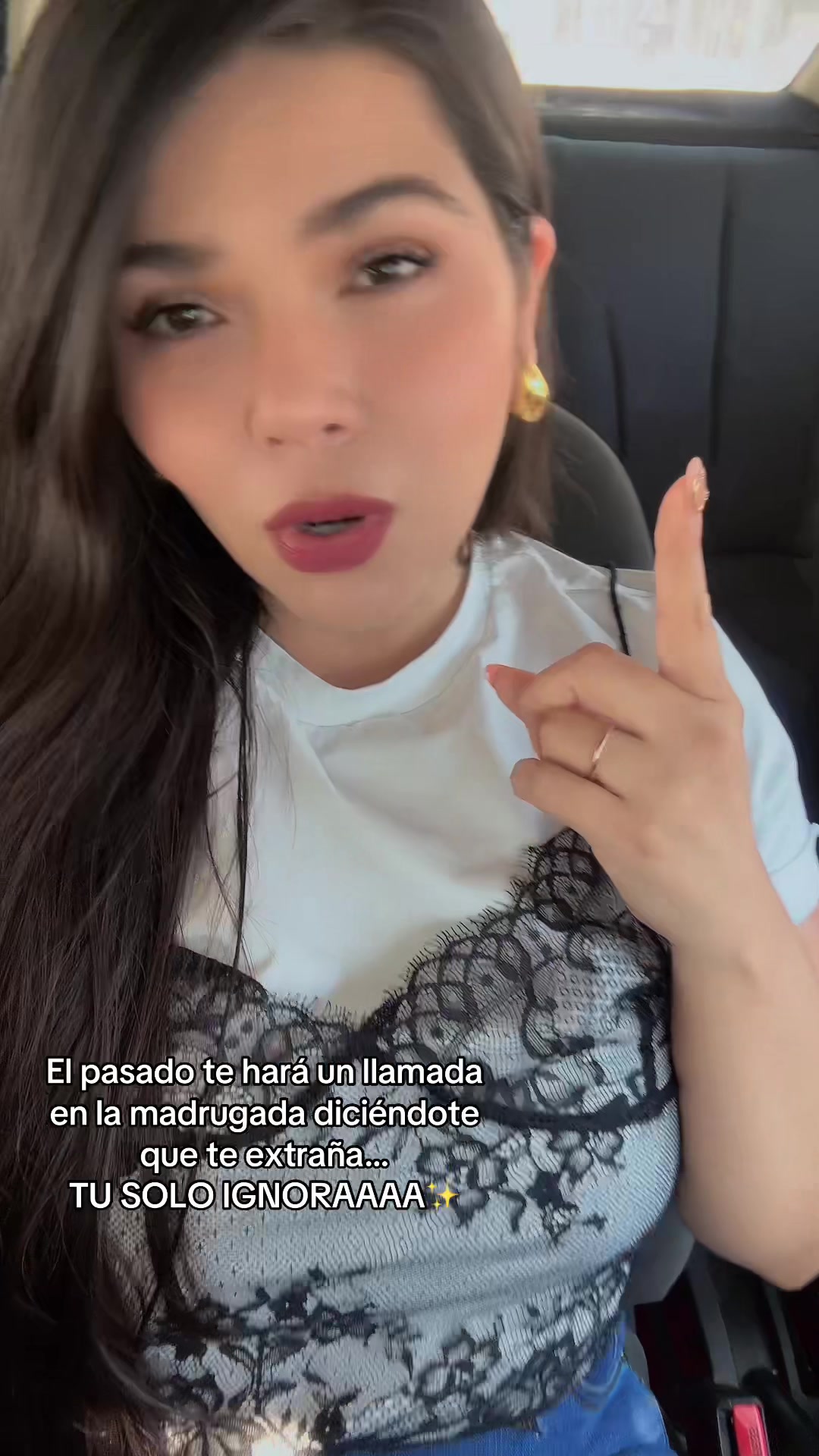 @Ana Ovalle