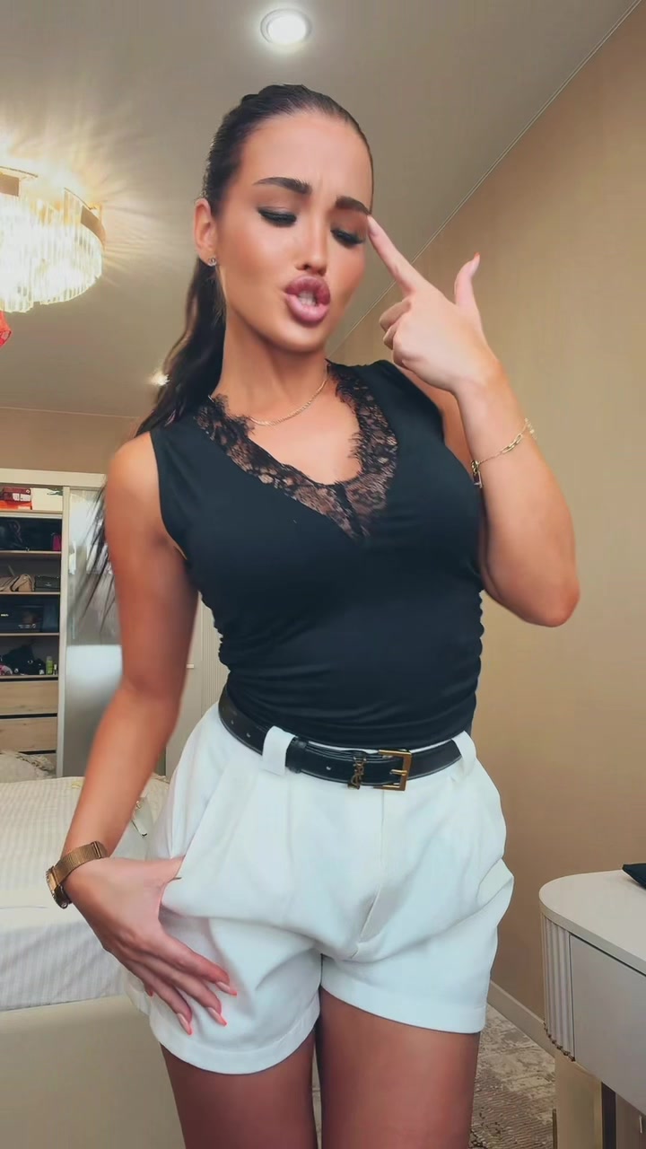 @Sladkoeshka👸🏻