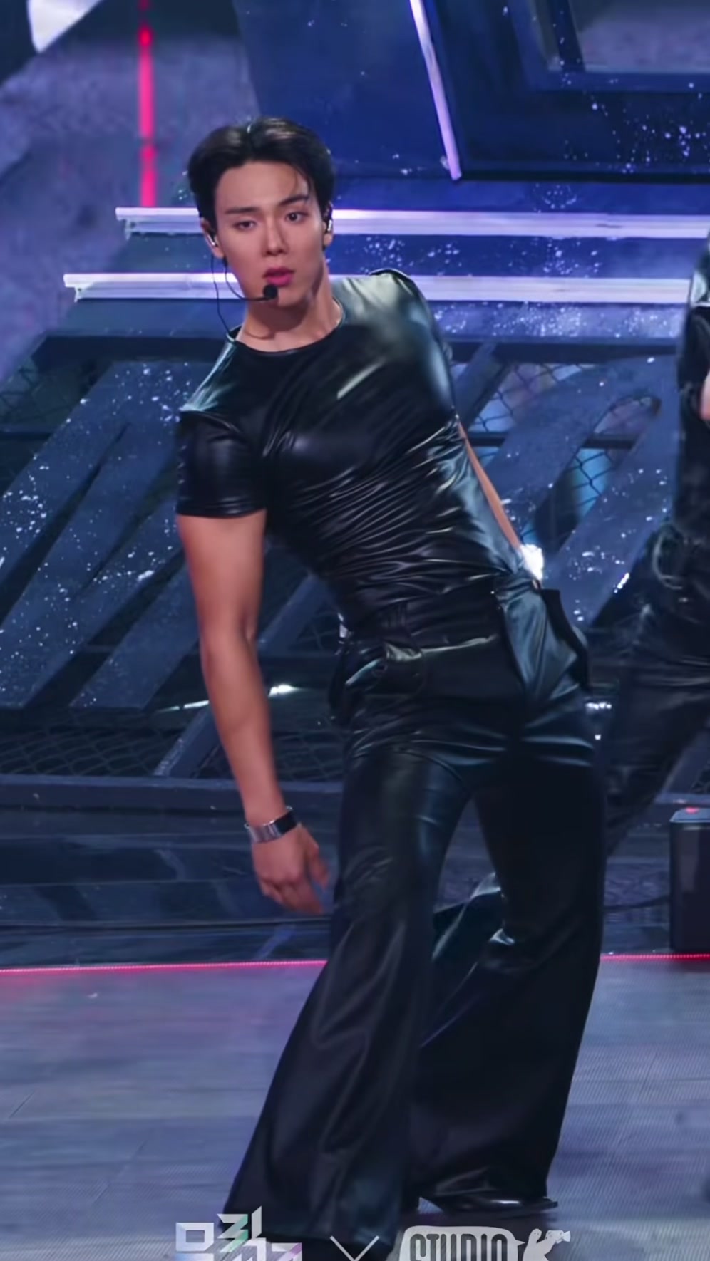 @kpopfancams163