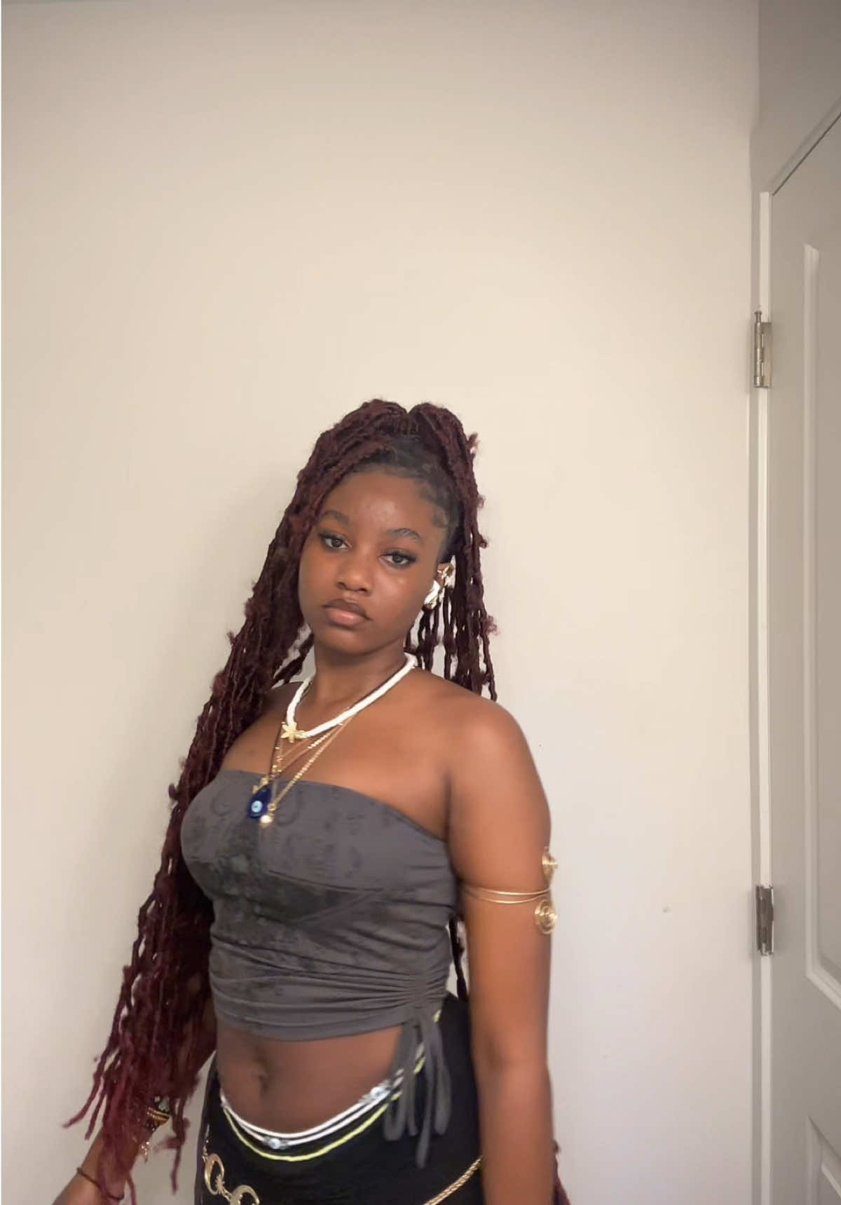 @Miss_Beverly💕