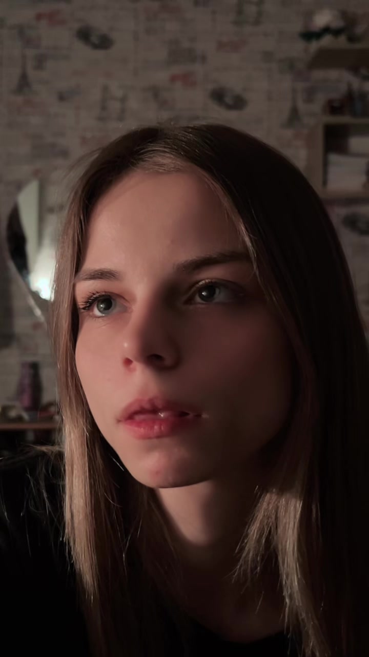 @Daria🌙