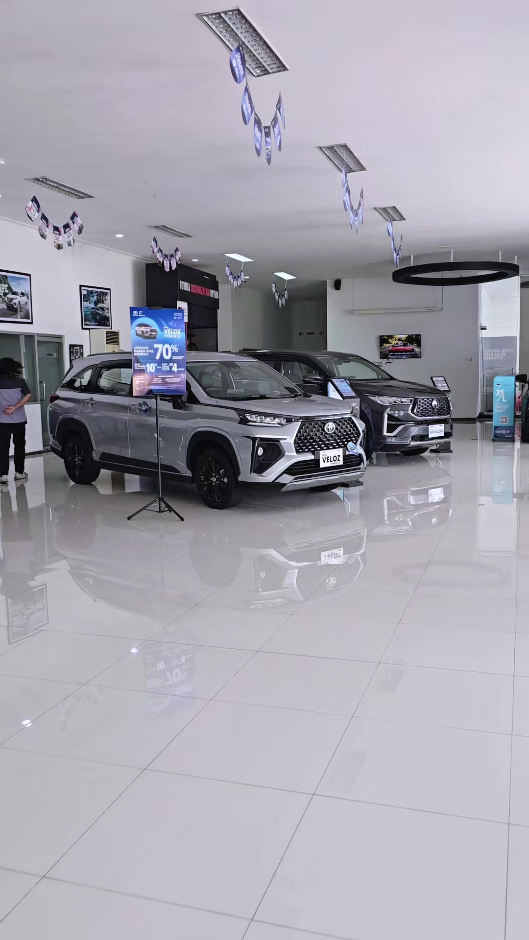 @TOYOTA SURABAYA