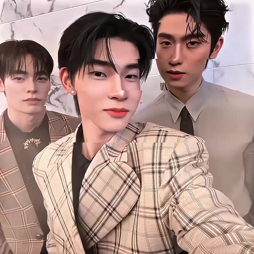 @chiwen ۶ৎ