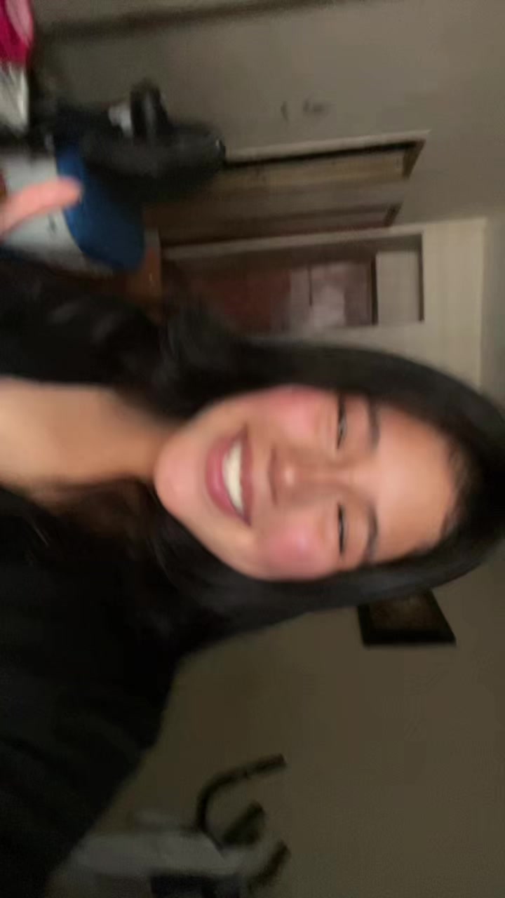 @Becaaaa