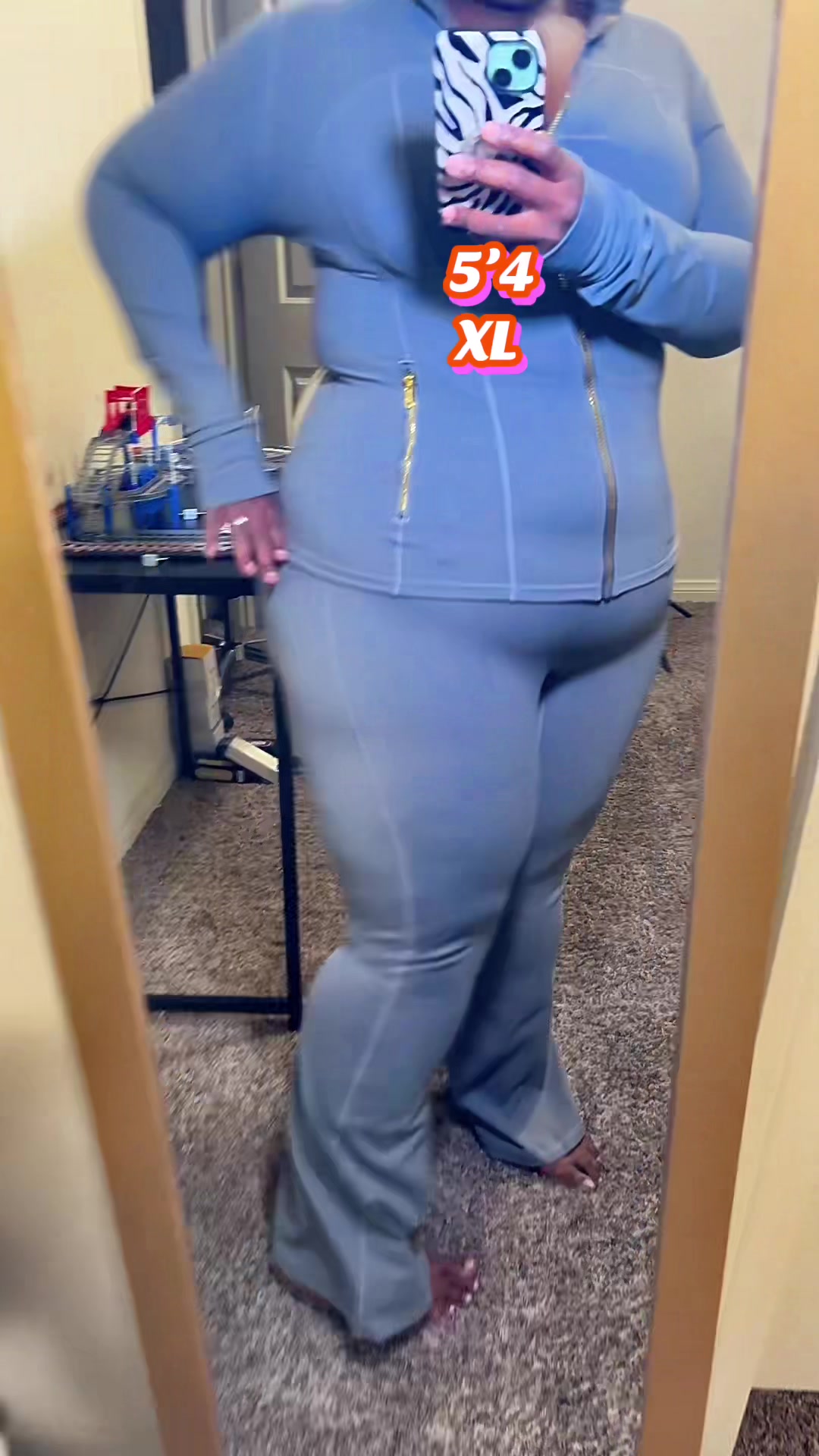 @larae_000