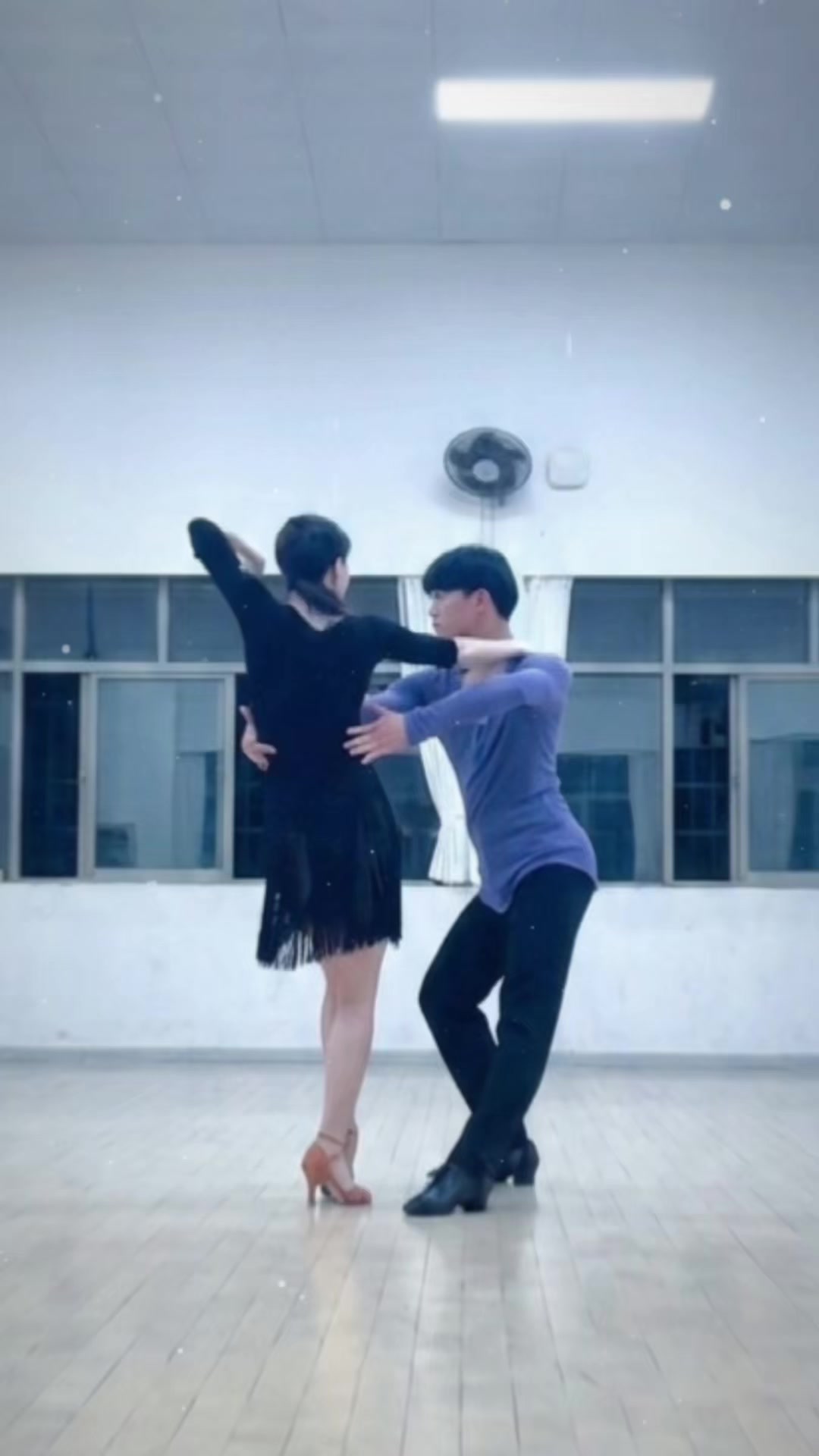 @𝒂𝒊𝒏𝒊𝒎𝒐𝒉𝒂𝒏