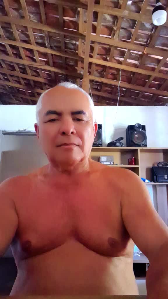 @irmaoneco