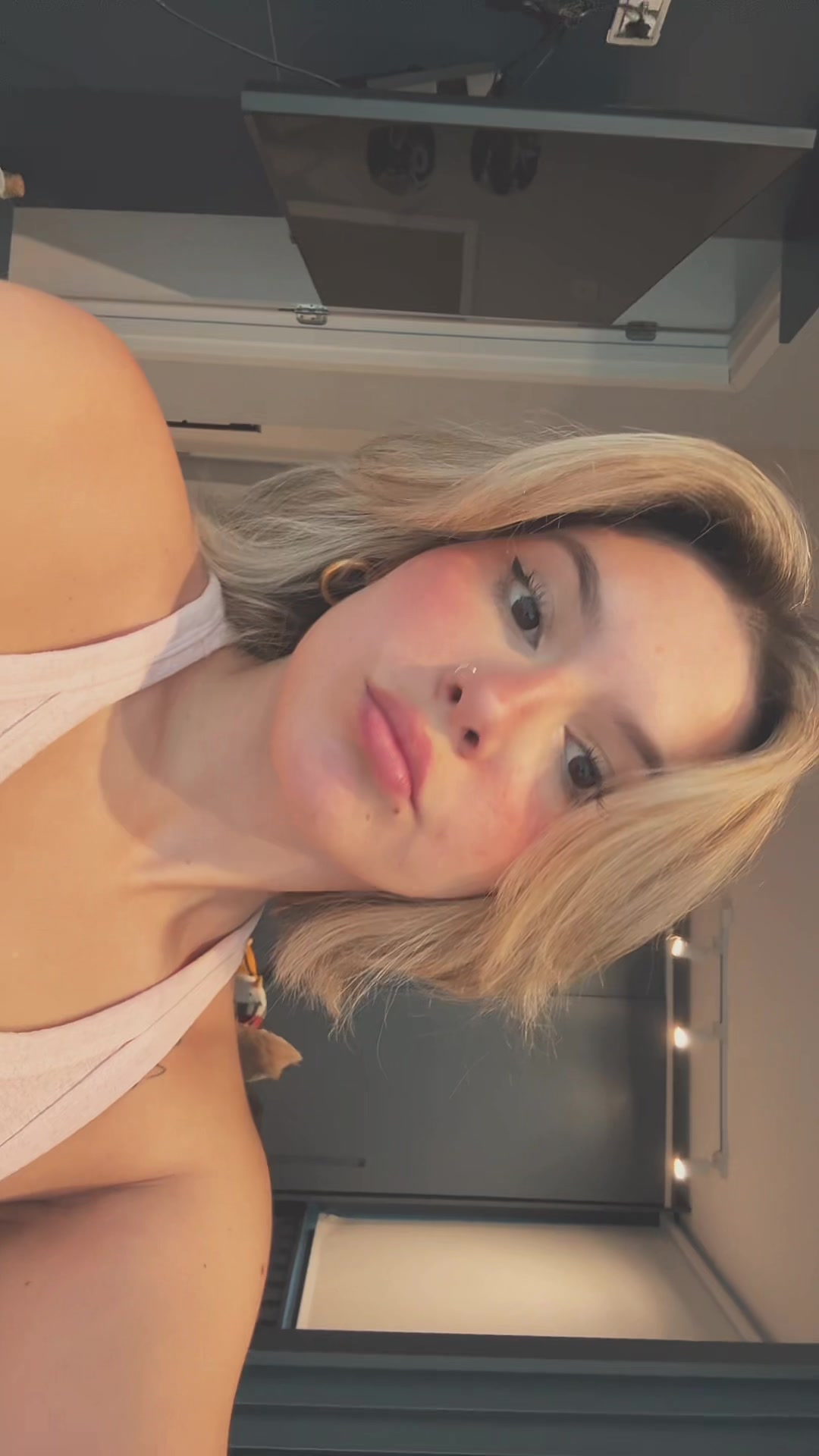 @letícia diniz