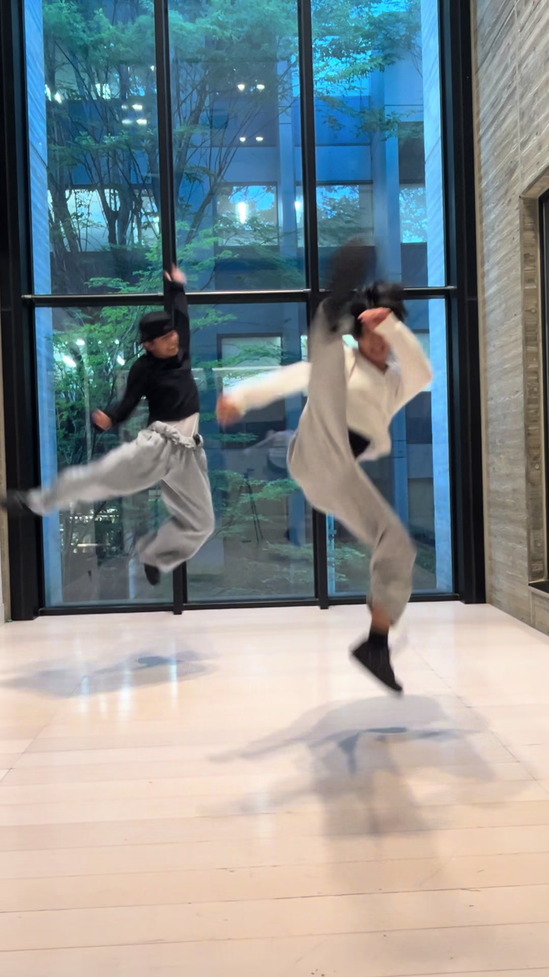 @TOKYOBANANABOYZ