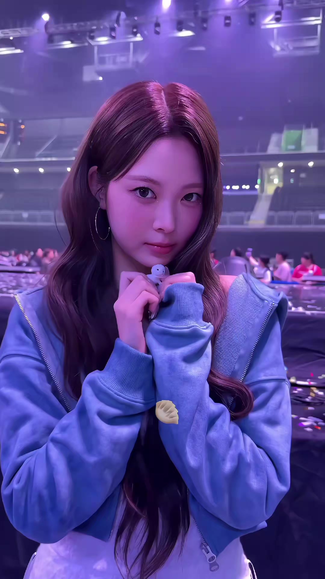@liv