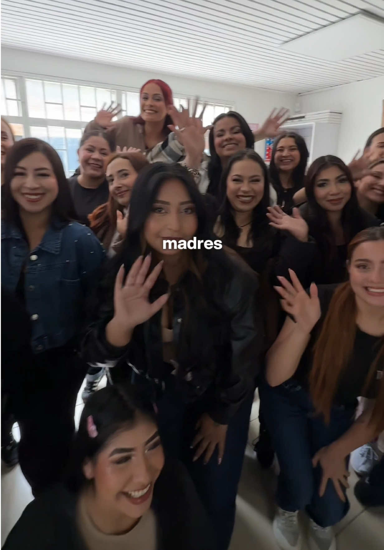 @Trendy Maquillaje