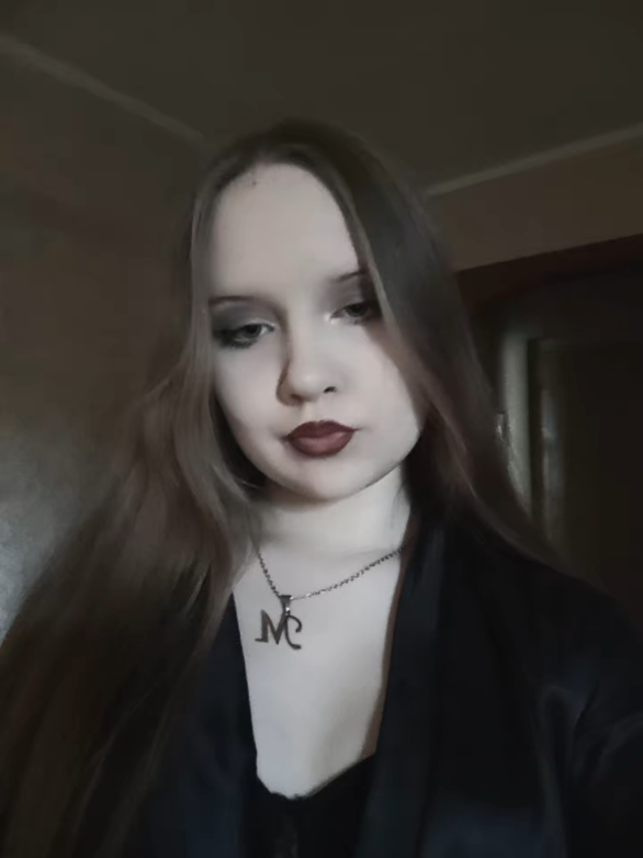 @𝓜𝓪𝓻𝓲.🎱