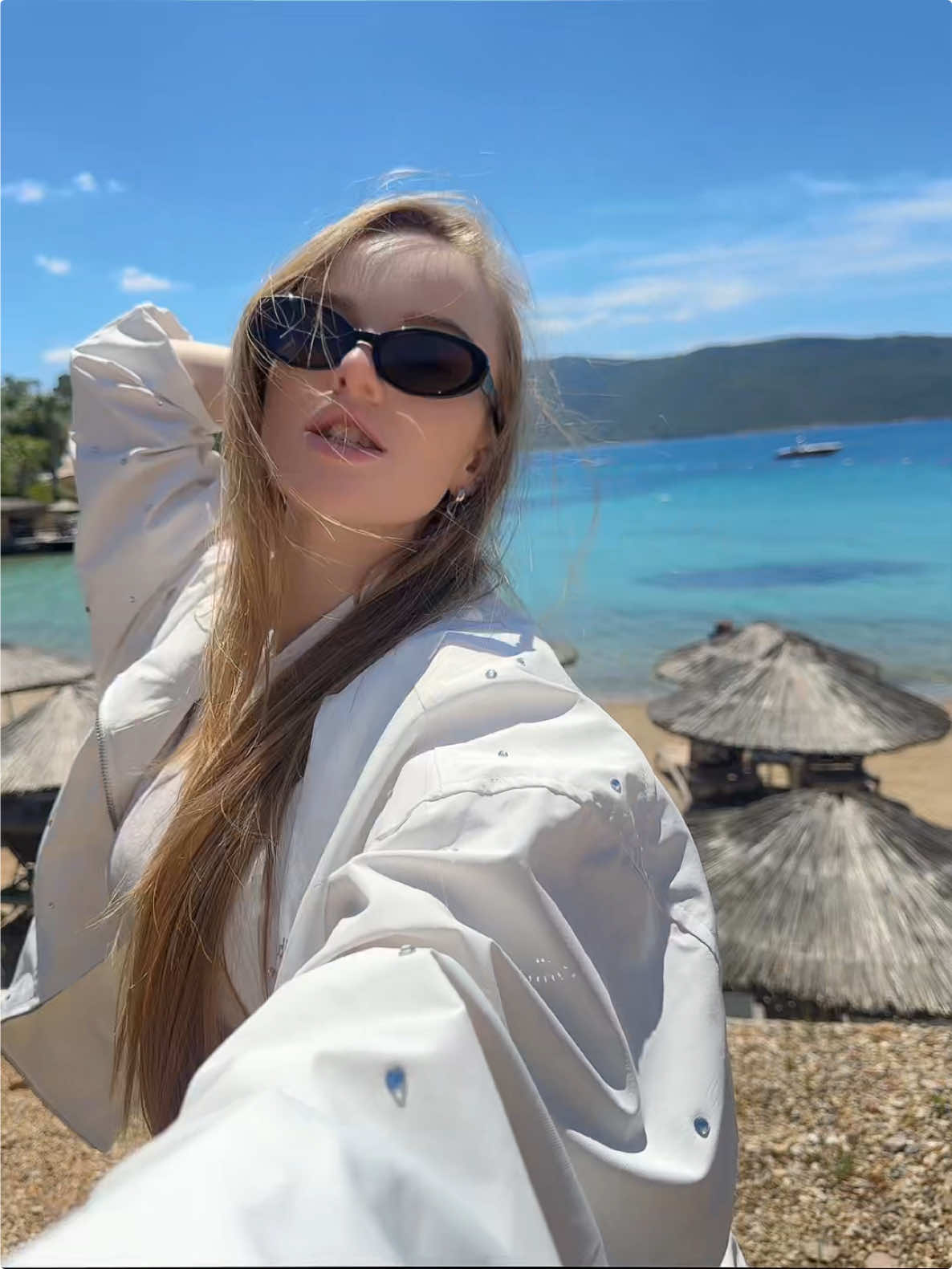 @tg: itsselinya