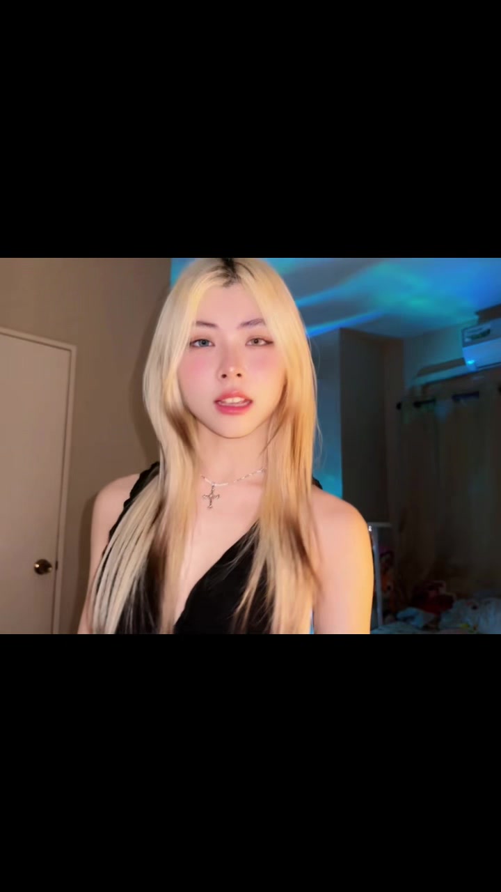 @TheQFelicia