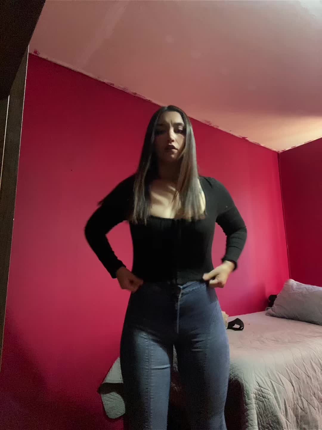 @Anais