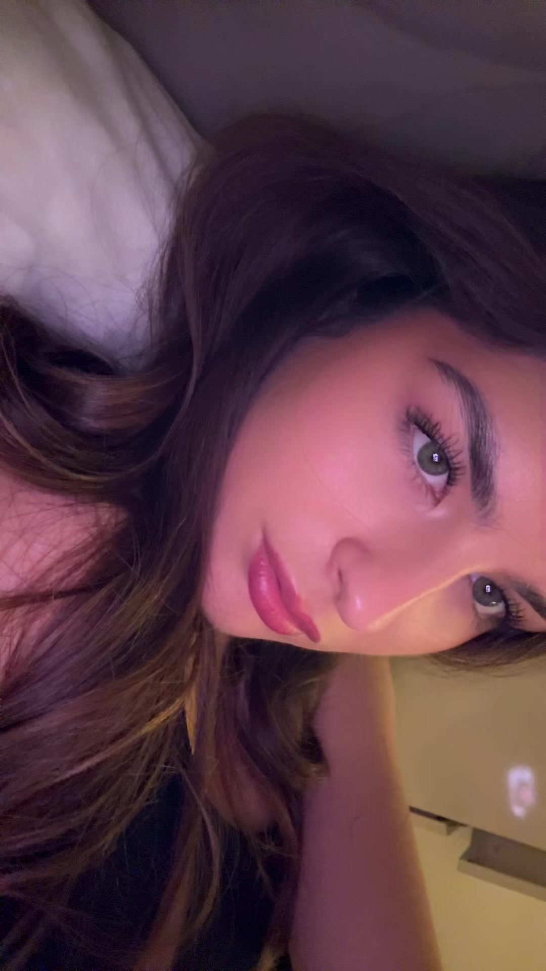 @elena🫶🏻