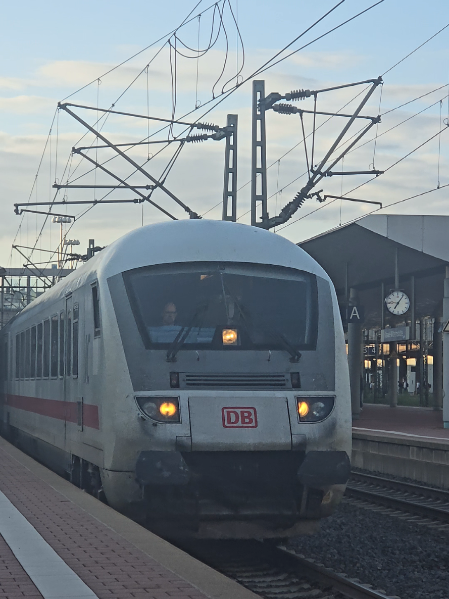 @TrainspotterMarcello ๐ฉ๐ช๐ธ