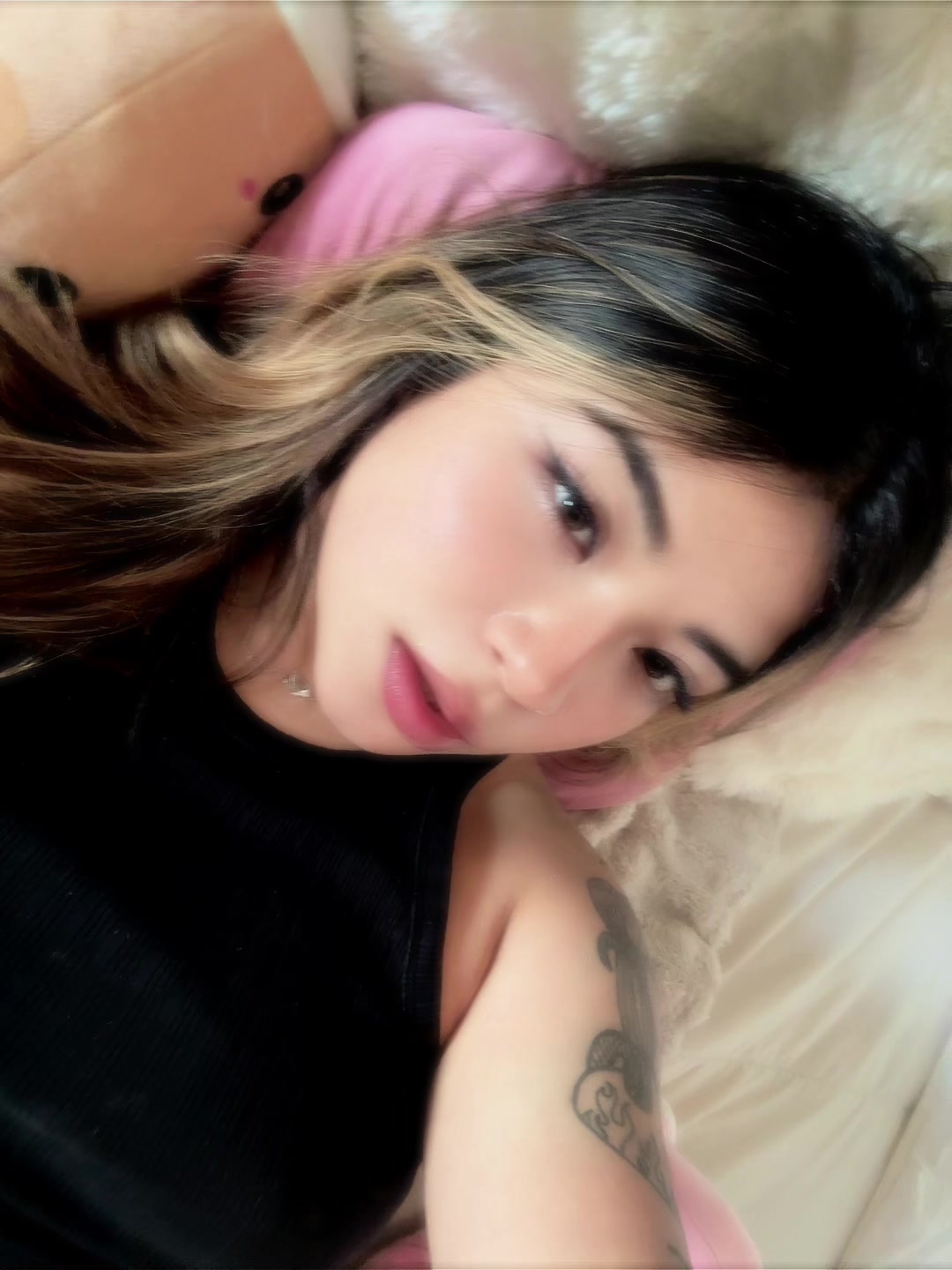 @Laura Valentina