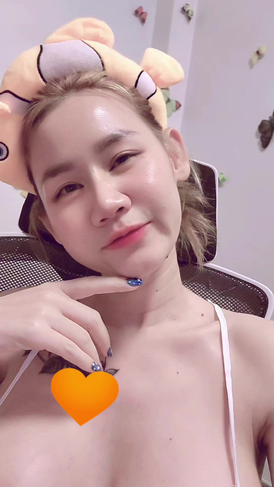 @อั้ยยน๊อค