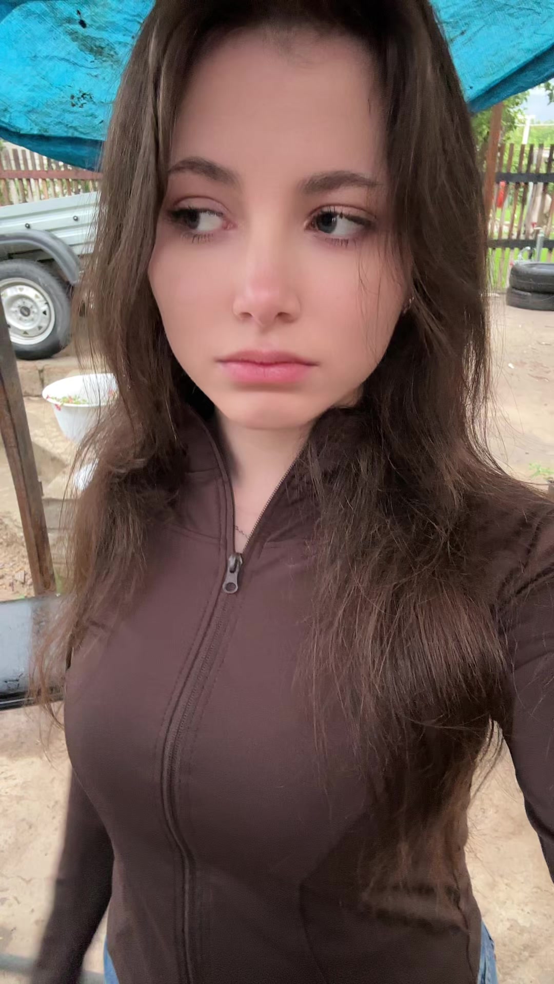 @🦊