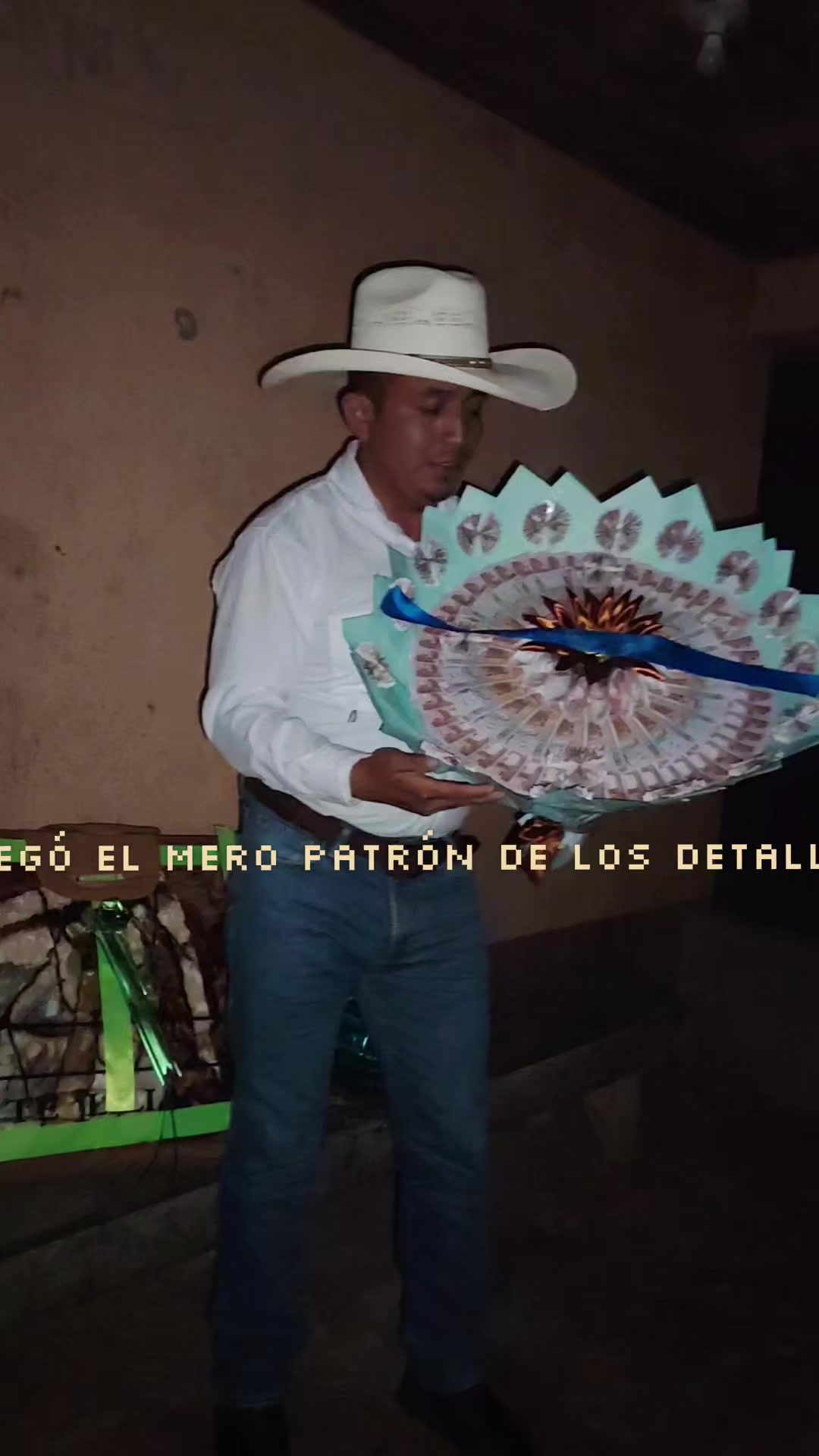@EL PATRÓN DE LOS DETALLES.