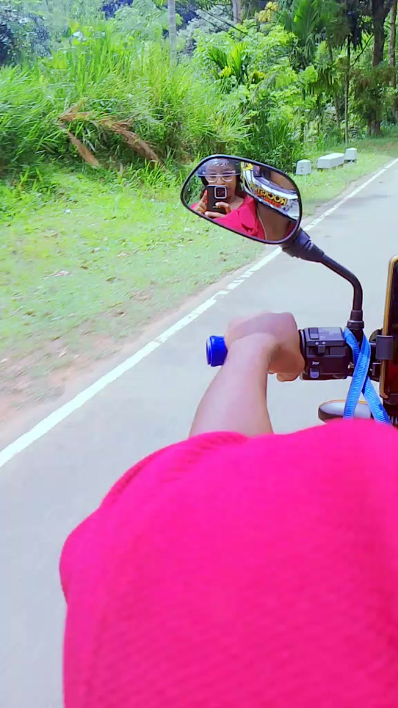 @😊සුද්දගෙ දෝණි 🥰❤️😘😘😘