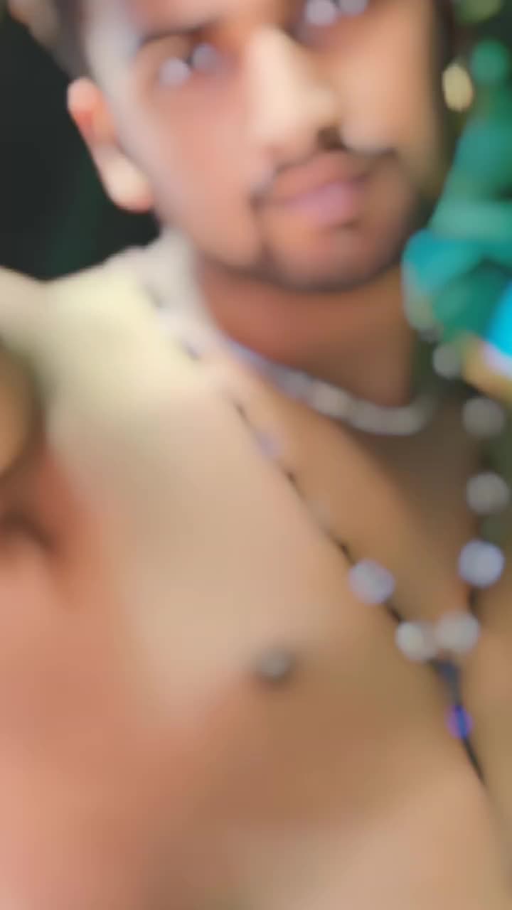 @Shivam🌺🌺Nika