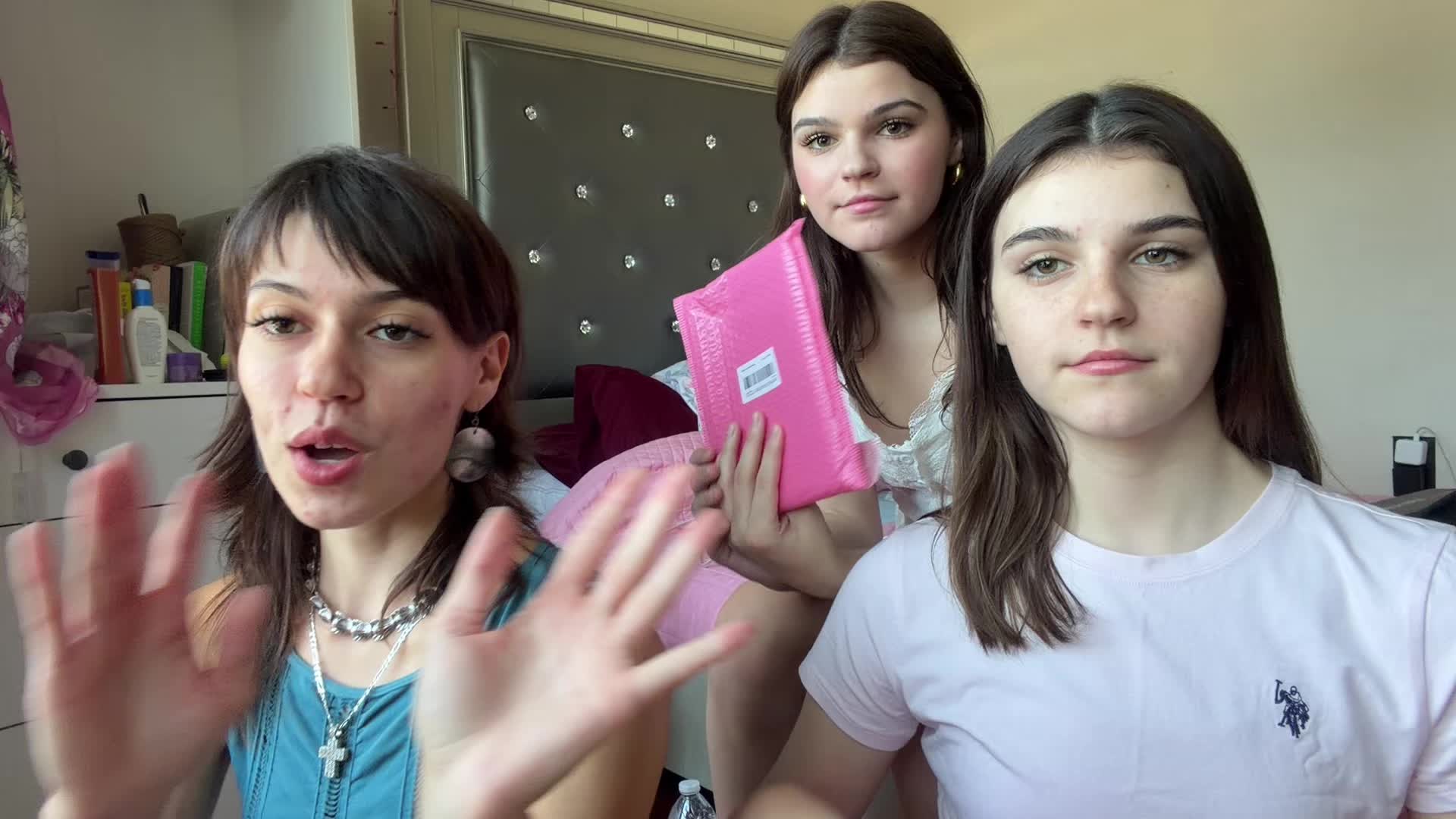 @CherryB ASMR ๐๐ธ