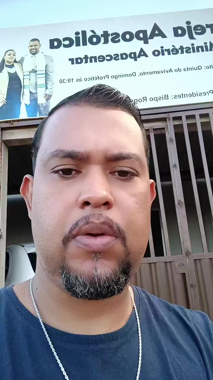 @Bispo Rog&eacute;rio Santos
