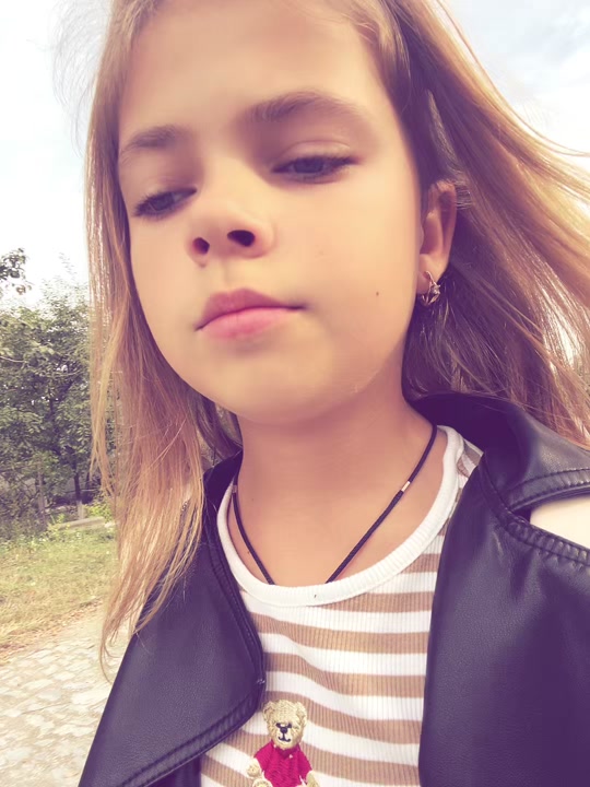 @Анютка шафлка 💖💗