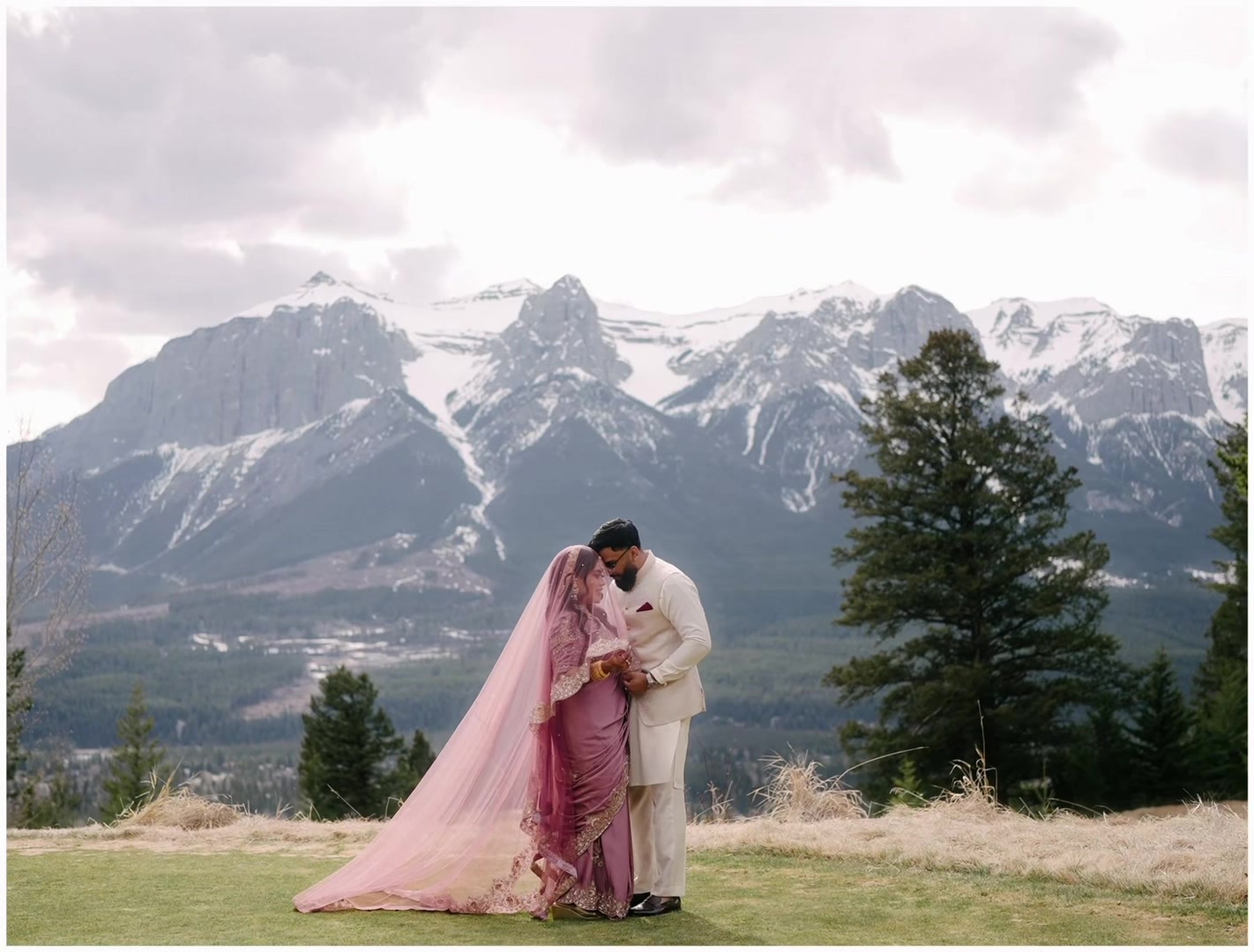 @sandhuweddingsco