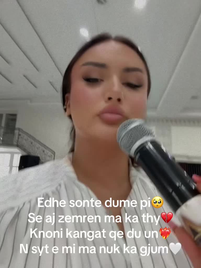 @Albina Burrniku
