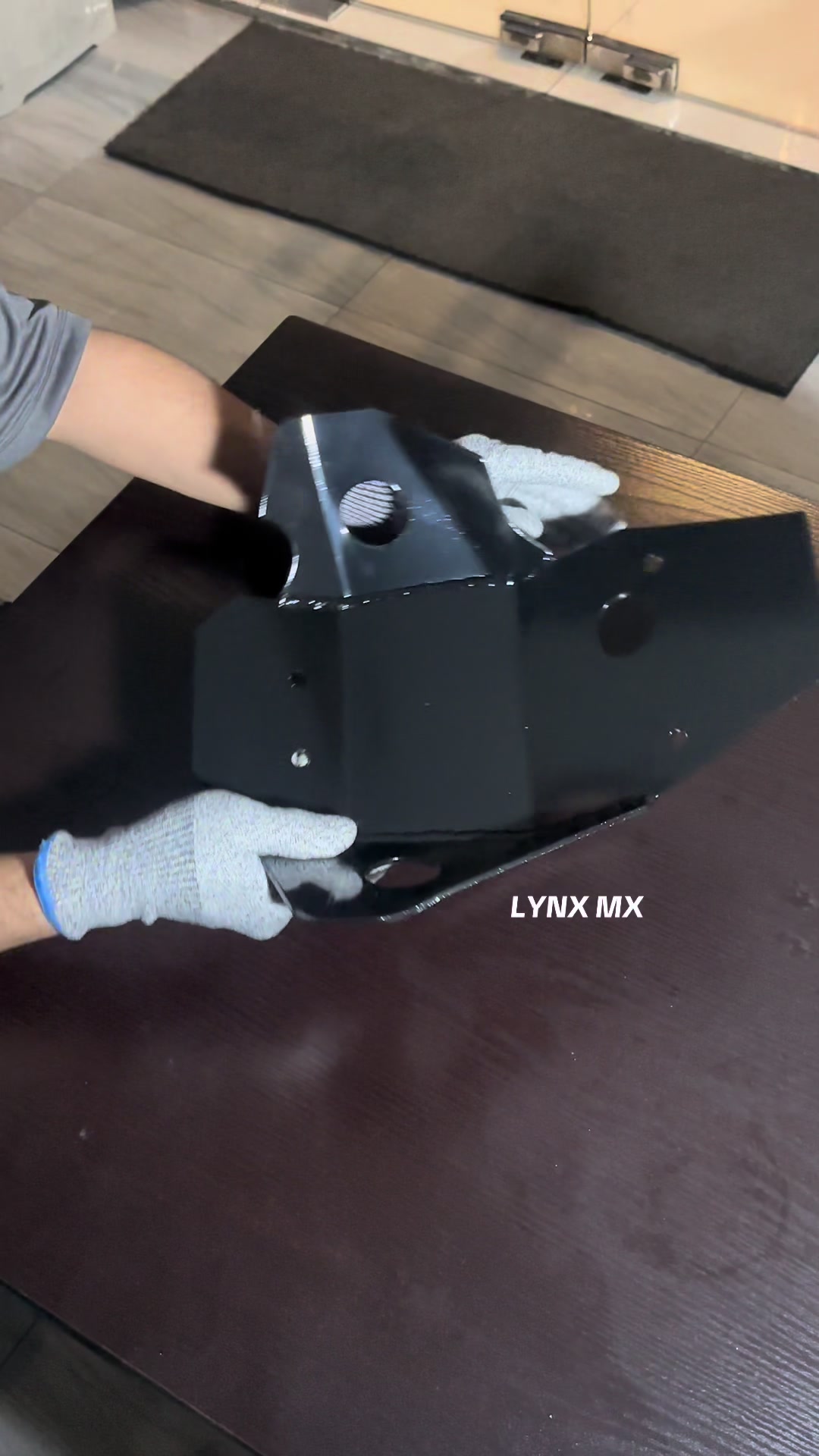 @Lynx Corp Moto X