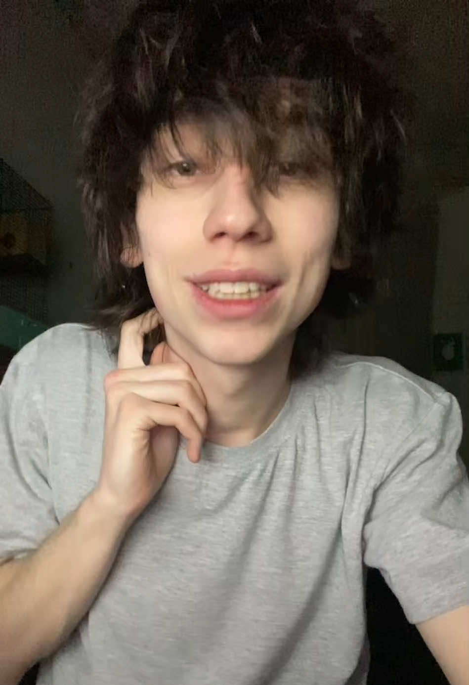 @uyazv1m