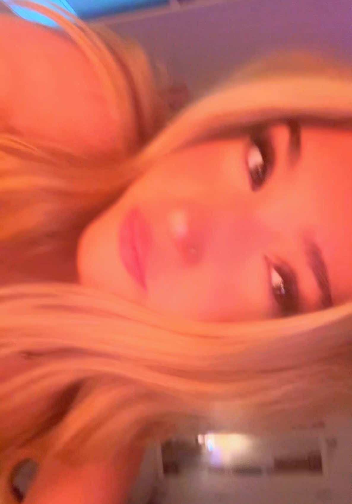 @lylaa