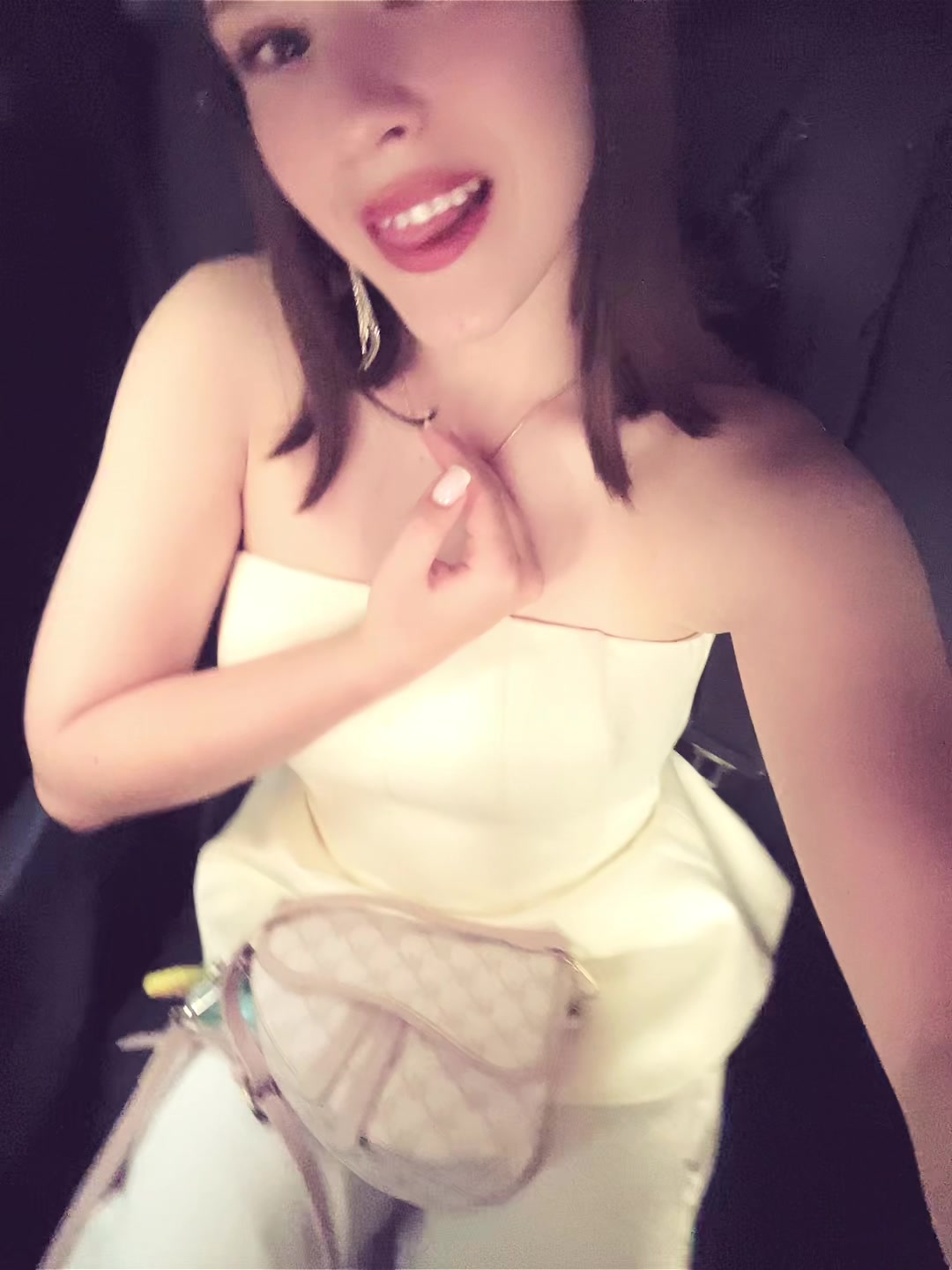 @🎀