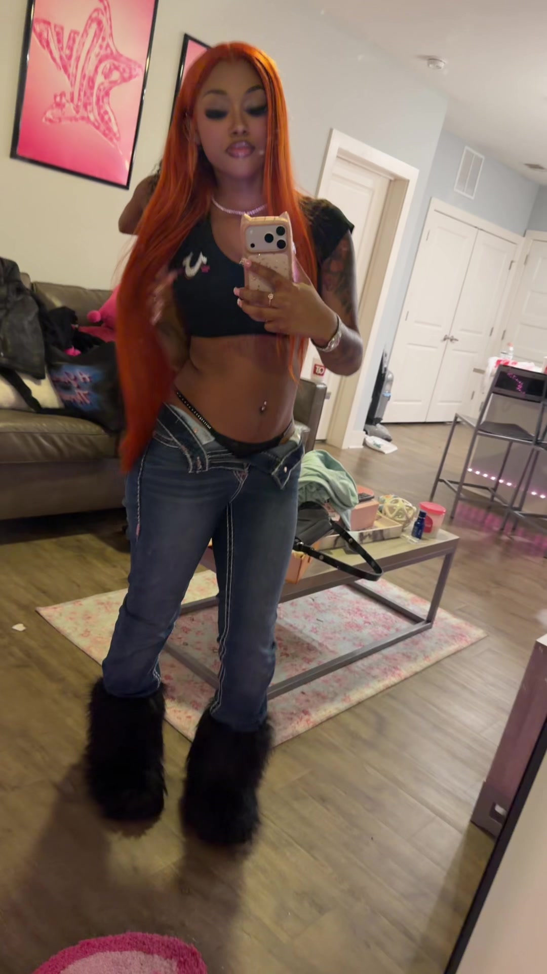 @✰