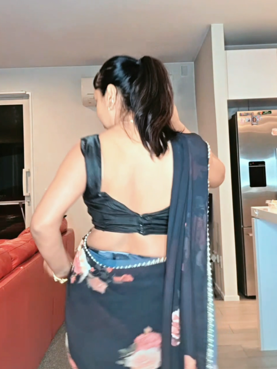 @LORRINE ๐๐ซ