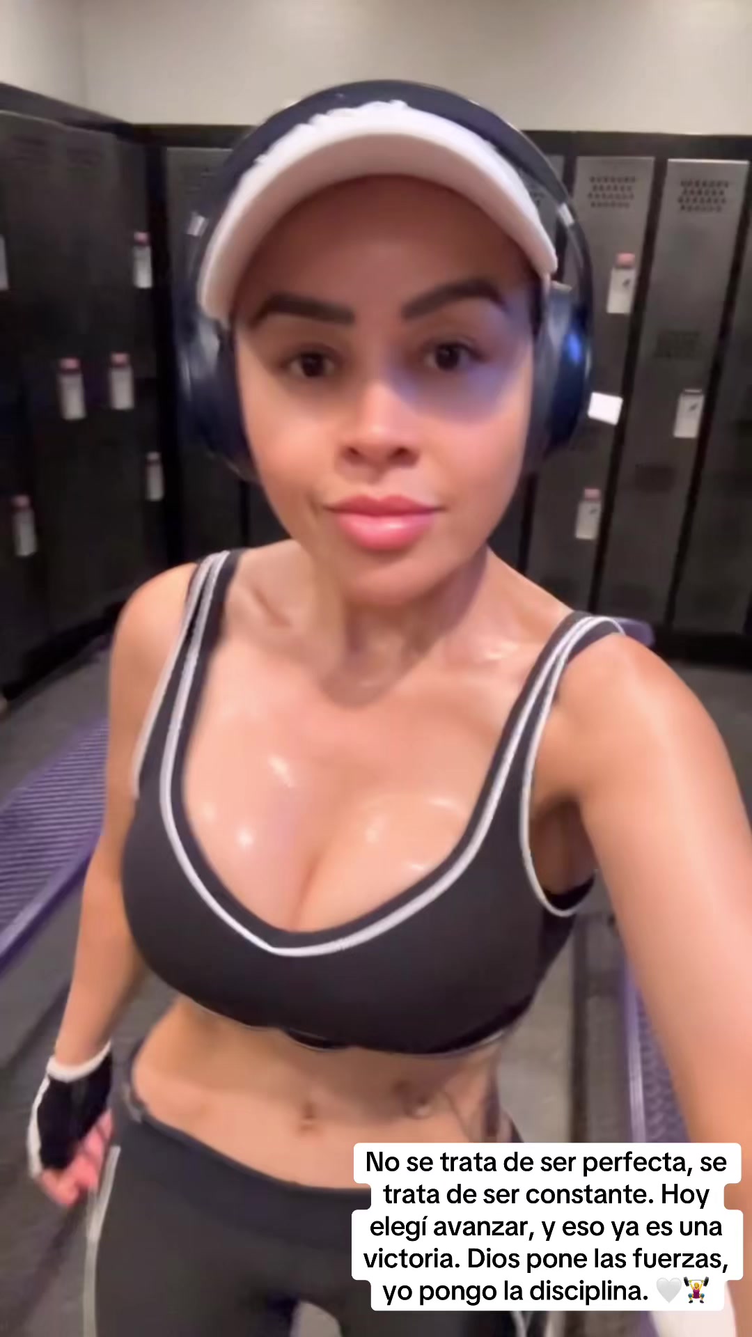 @esterhernandez