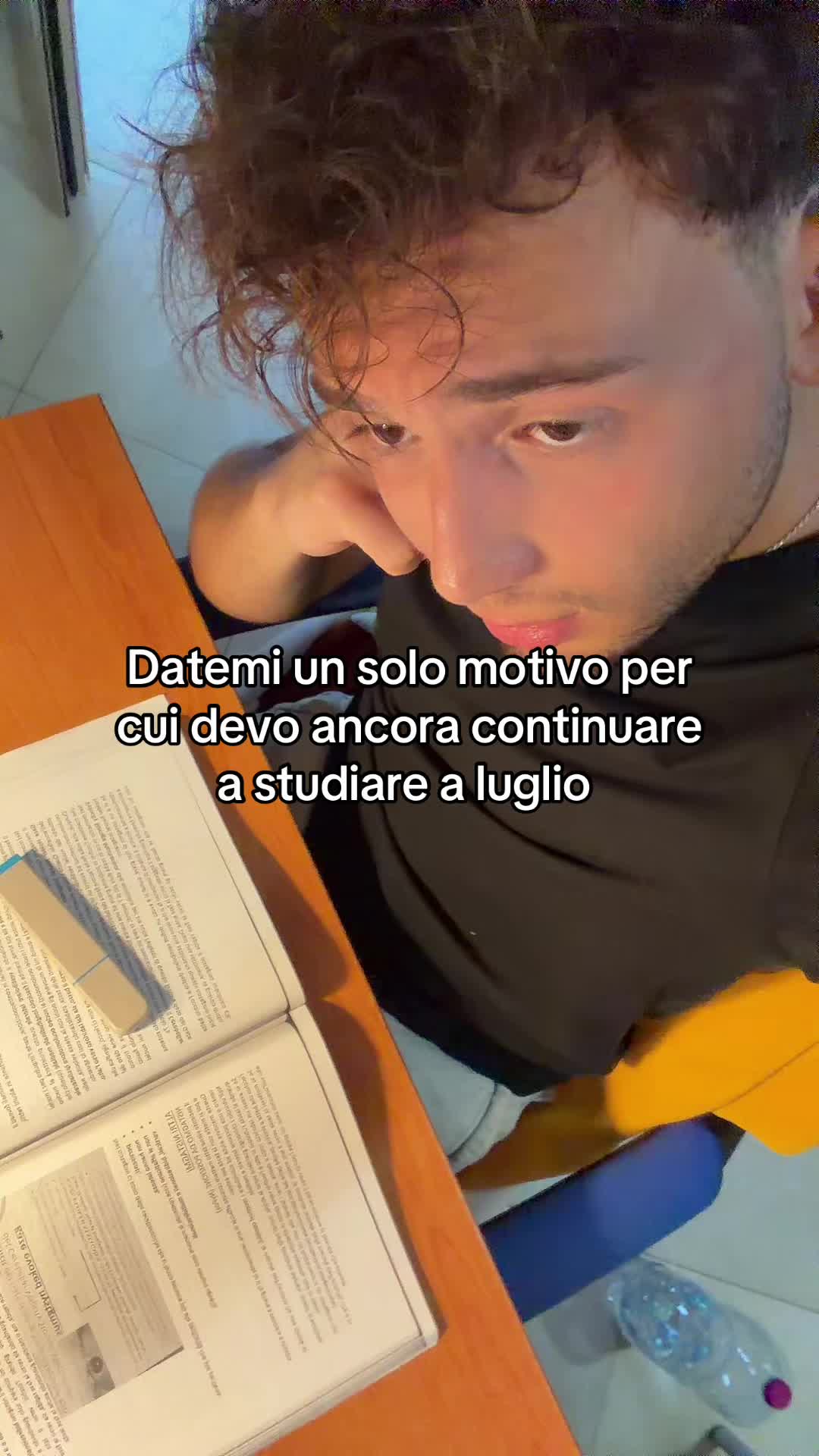 @andreeises