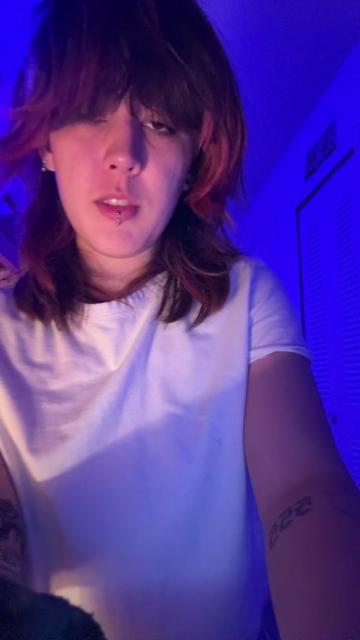 @kiwi.nutz