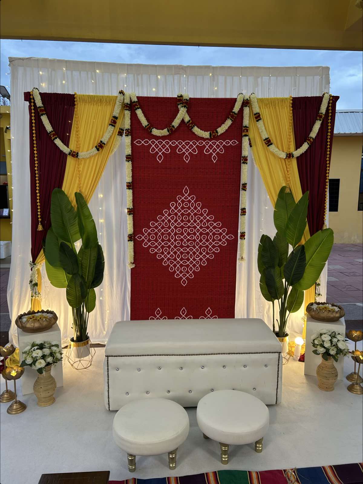 @RADHE DECO